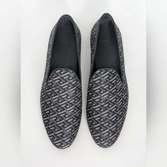 Versace Designer Black Patterned Women's Loafers - Picture 1 of 6